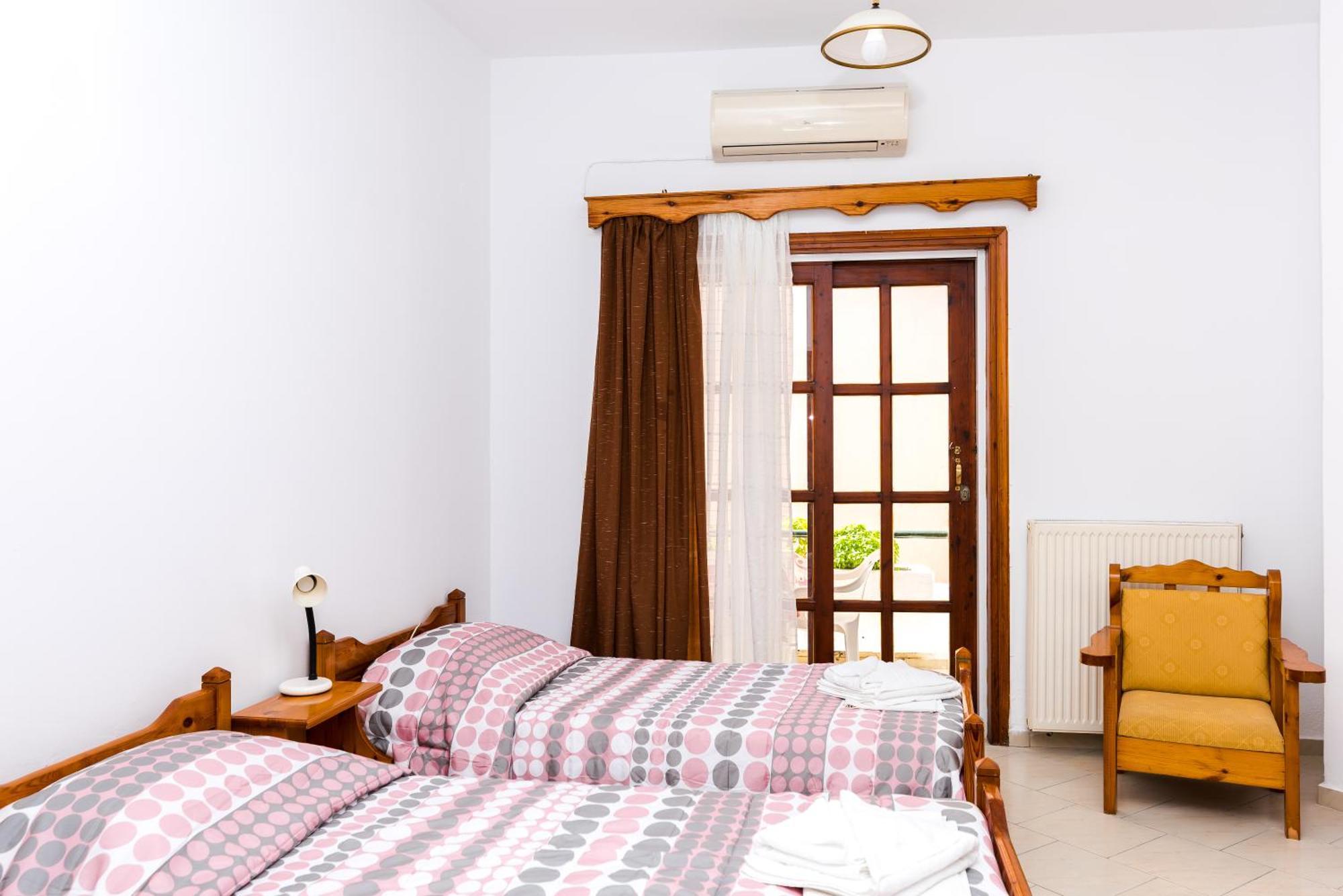 Erato Hotel Apartments Rethymno  Room photo