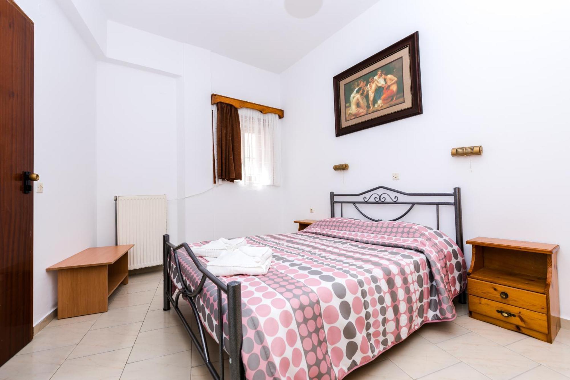 Erato Hotel Apartments Rethymno  Room photo