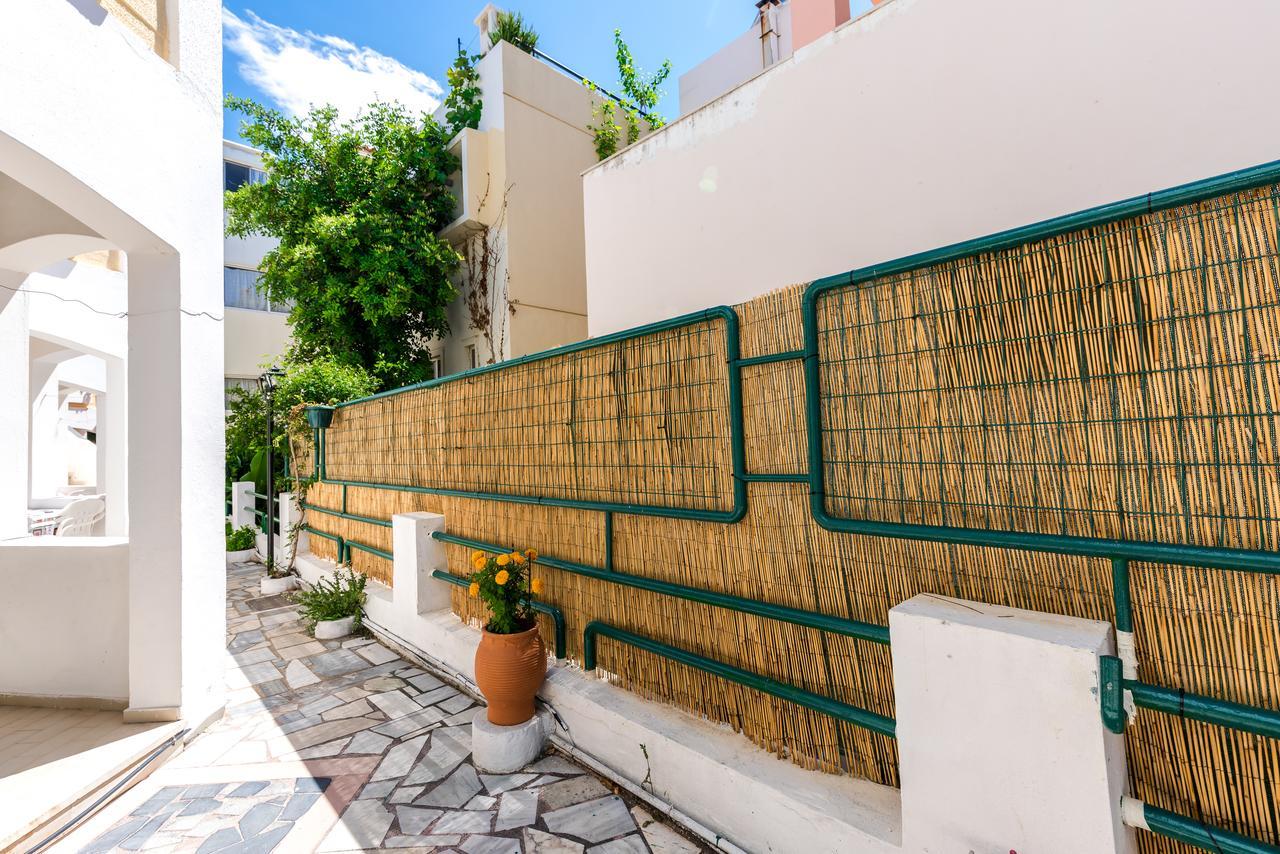 Erato Hotel Apartments Rethymno  Exterior photo