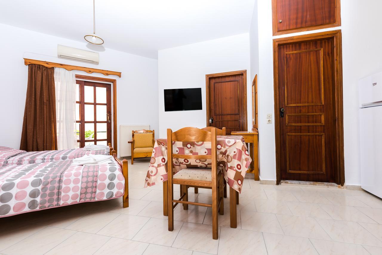 Erato Hotel Apartments Rethymno  Room photo